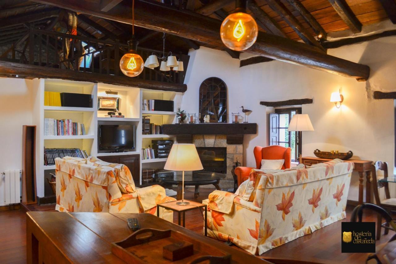 Hdec Hosteria De Castaneda Alojamiento Turistico プエンテ・ビエスゴ エクステリア 写真