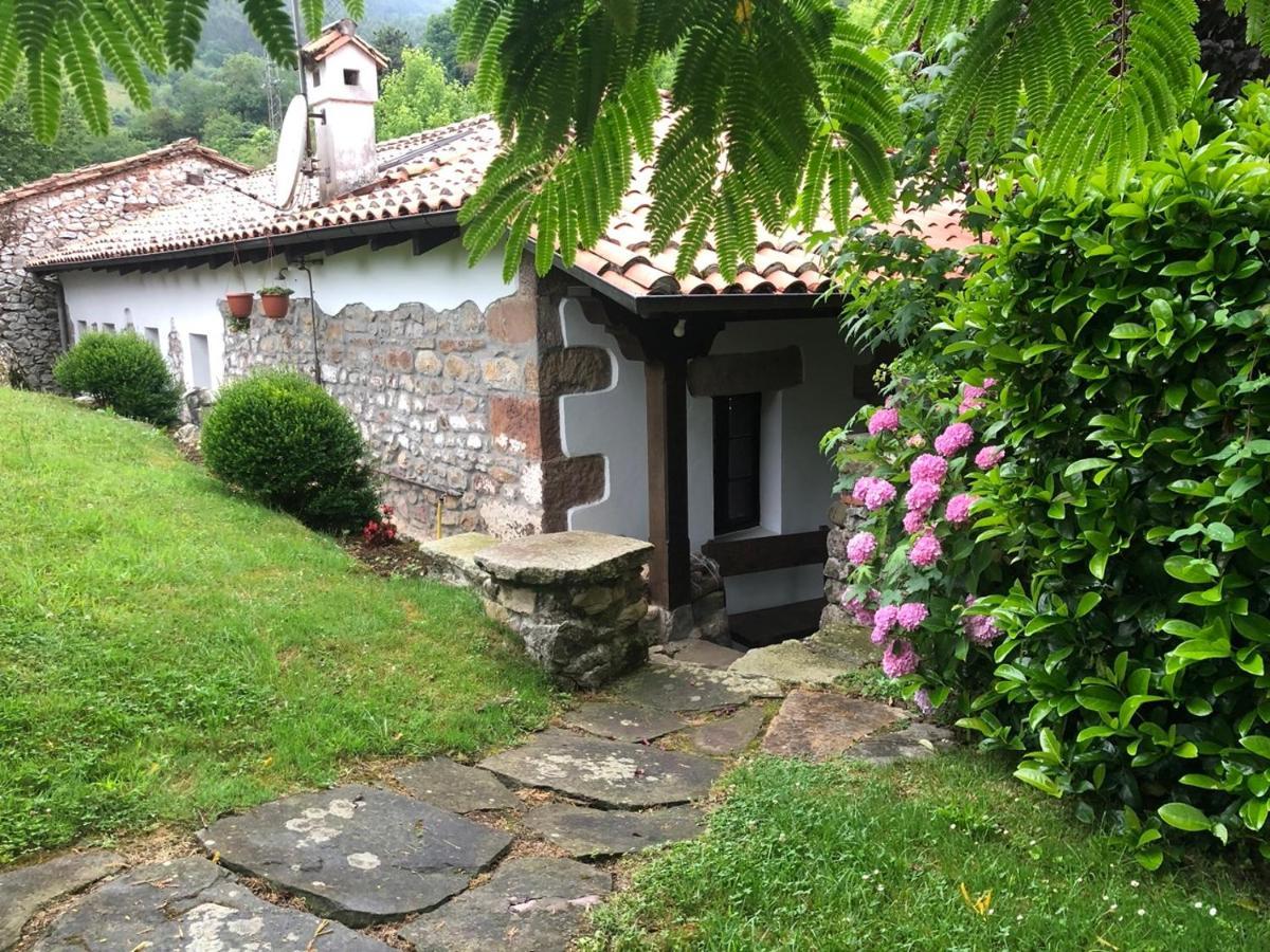 Hdec Hosteria De Castaneda Alojamiento Turistico プエンテ・ビエスゴ エクステリア 写真