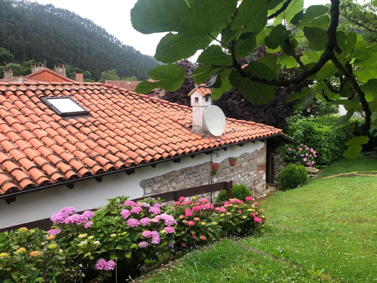 Hdec Hosteria De Castaneda Alojamiento Turistico プエンテ・ビエスゴ エクステリア 写真