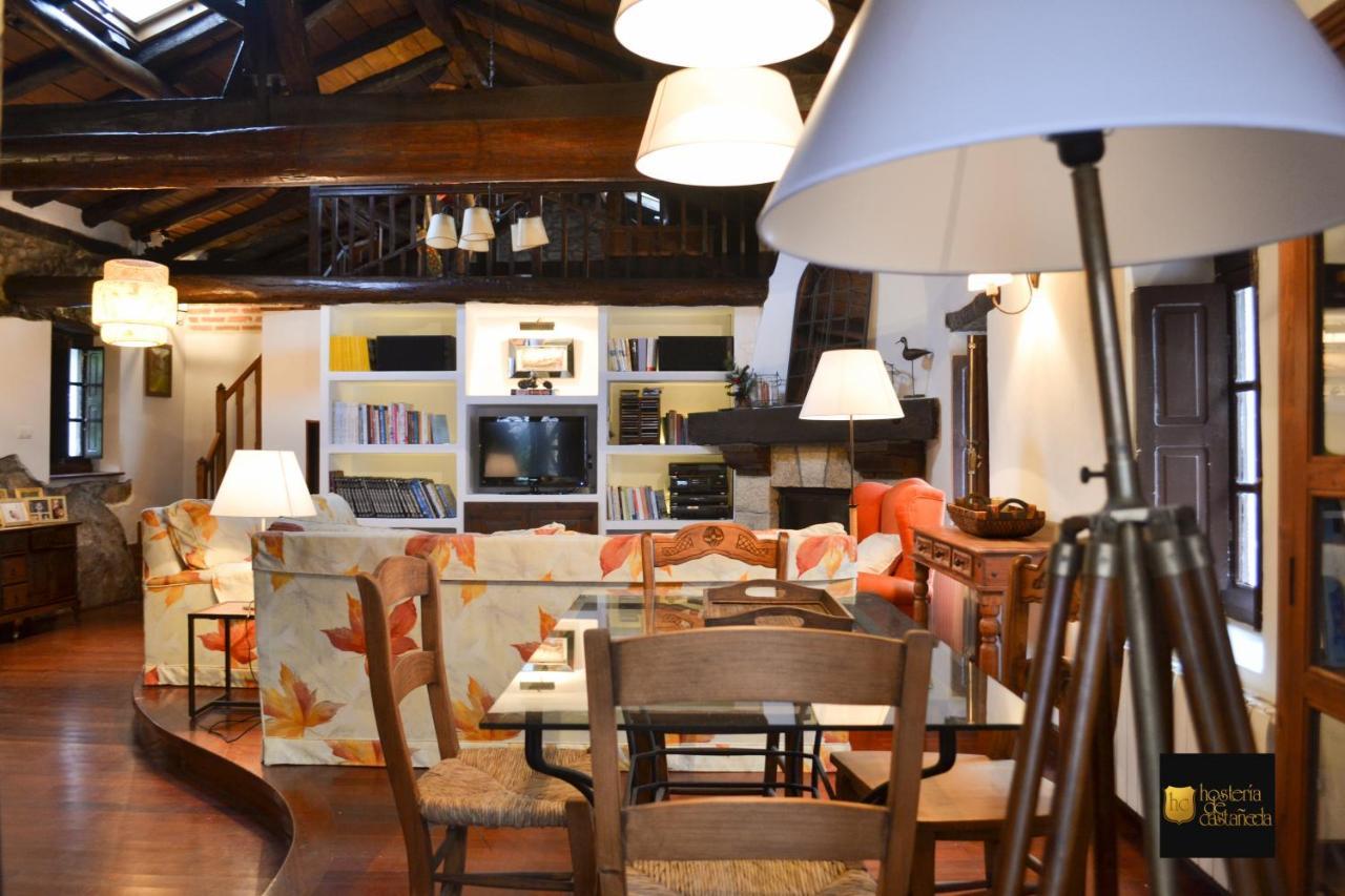 Hdec Hosteria De Castaneda Alojamiento Turistico プエンテ・ビエスゴ エクステリア 写真