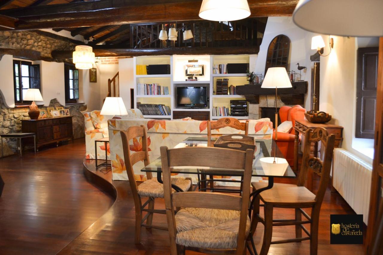 Hdec Hosteria De Castaneda Alojamiento Turistico プエンテ・ビエスゴ エクステリア 写真